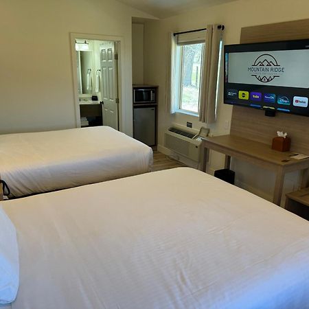 Mountain Ridge Cabins & Lodging Between Bryce And Zion National Park Hatch Εξωτερικό φωτογραφία